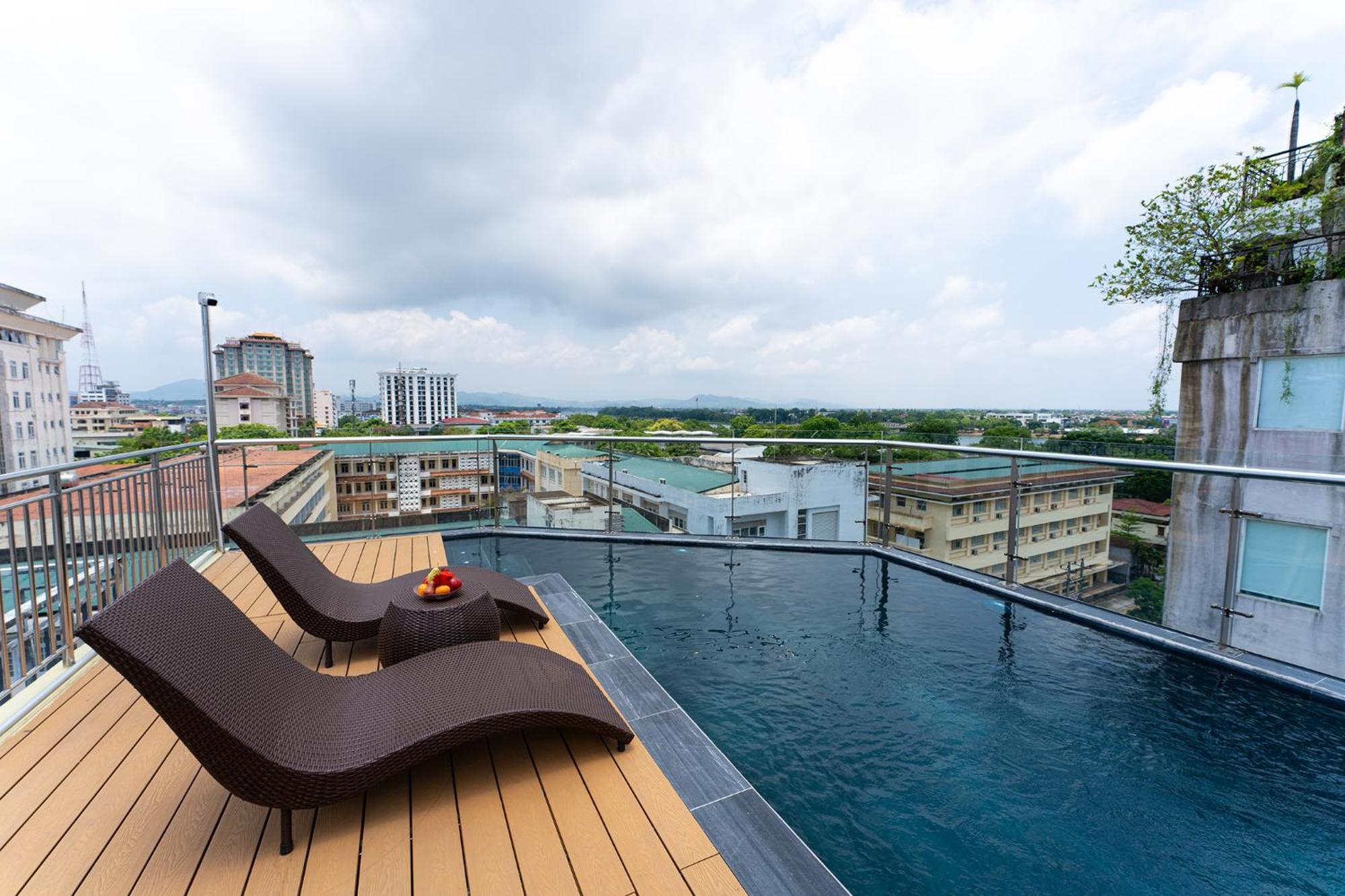 Dragon Hue Hotel Exterior foto